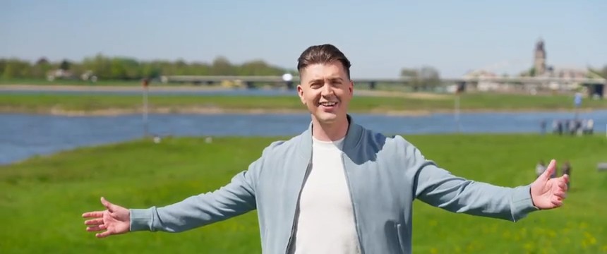 Spreid Mijn Vleugels Uit