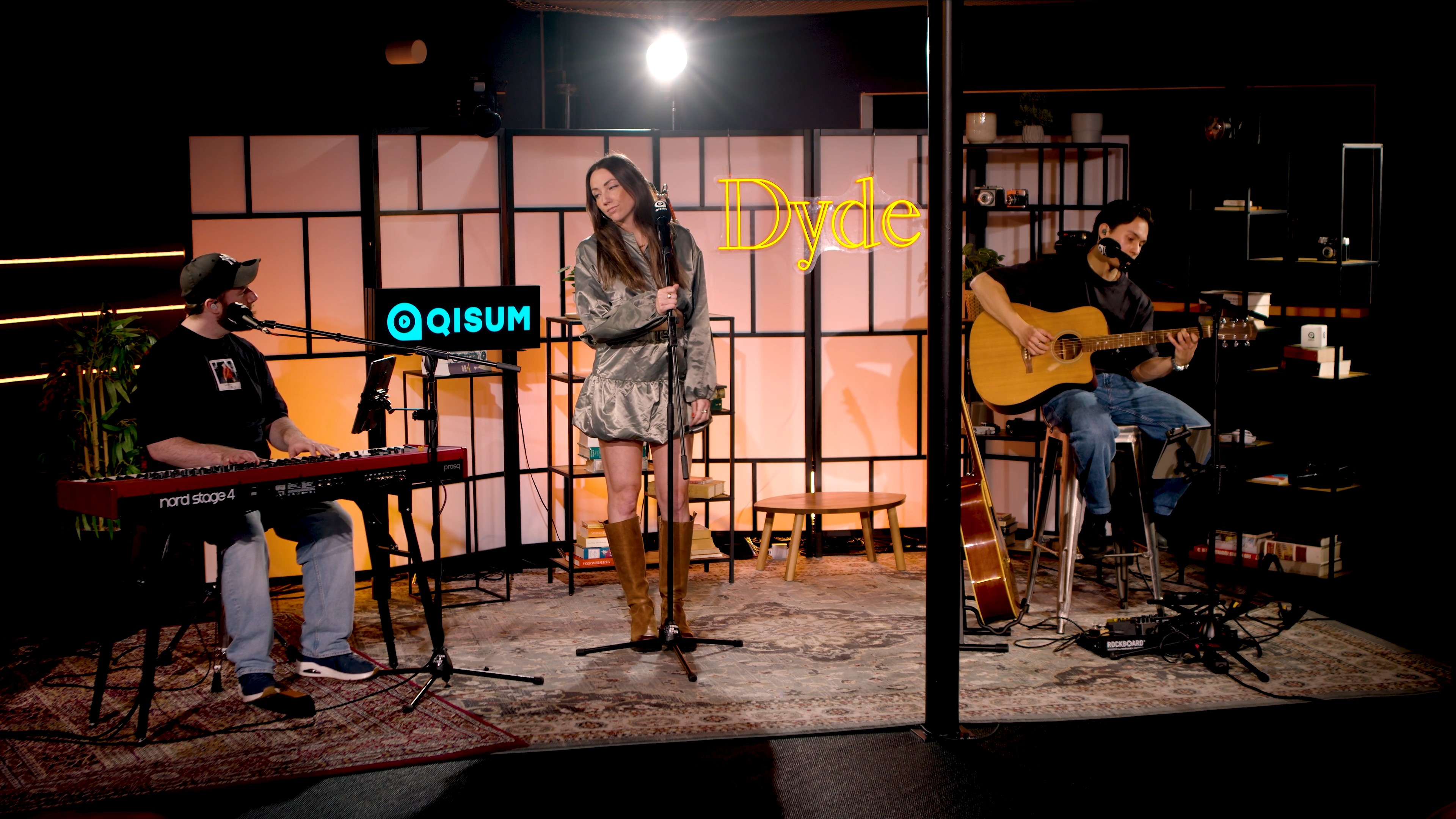 Lose Control (Live at Qisum Studio)