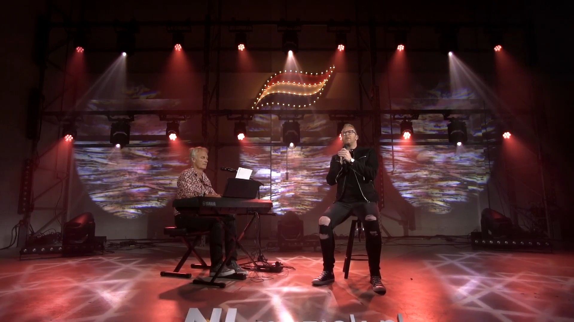 Ik Hou Van Jou  (NLmuziek.nl Live Sessions) background