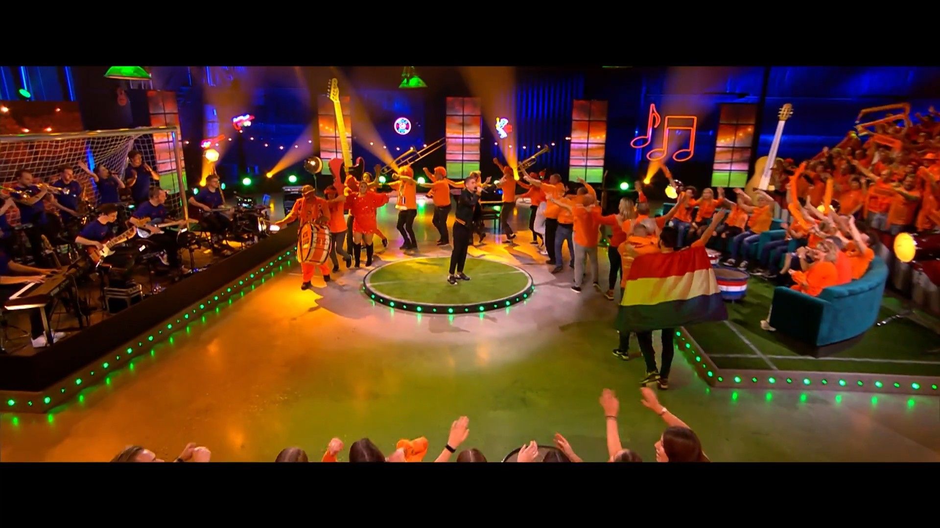 Mijn Oranje Hart background