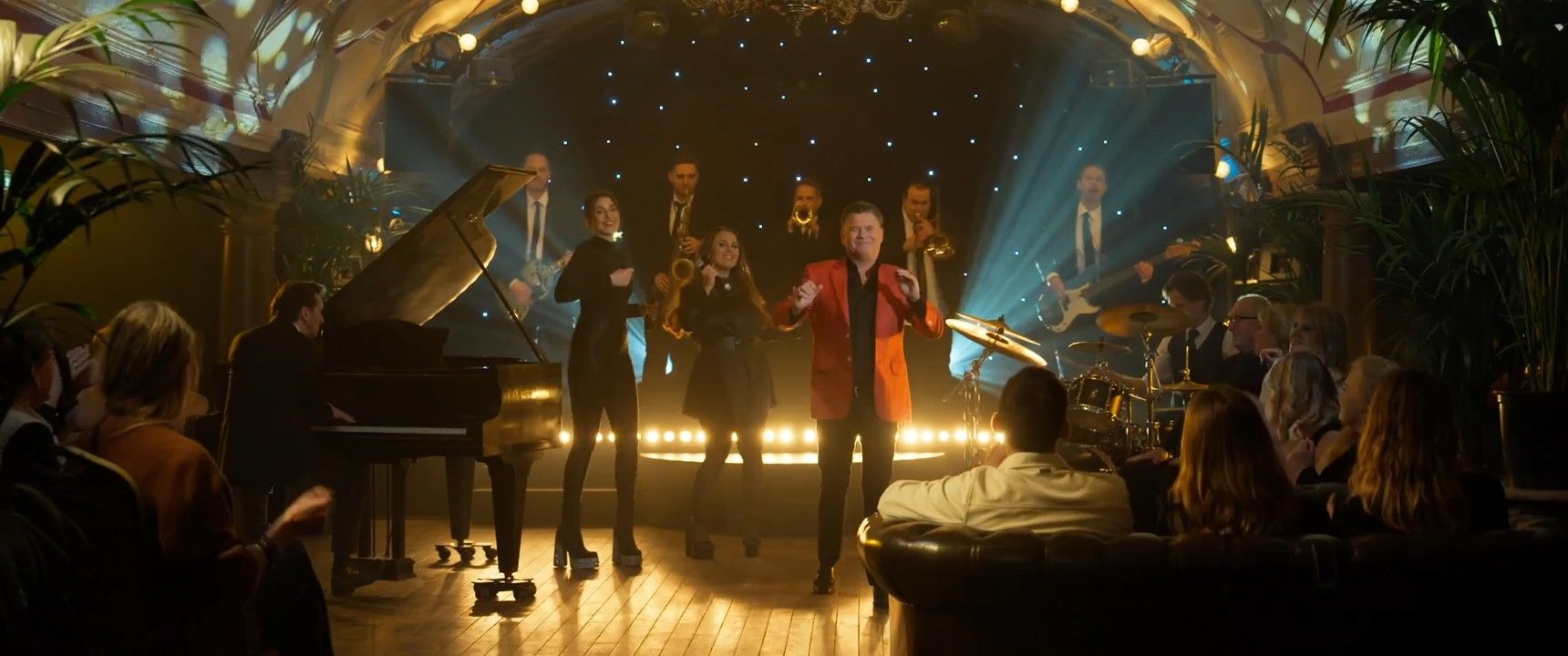 Alles Wat Ik Wil background