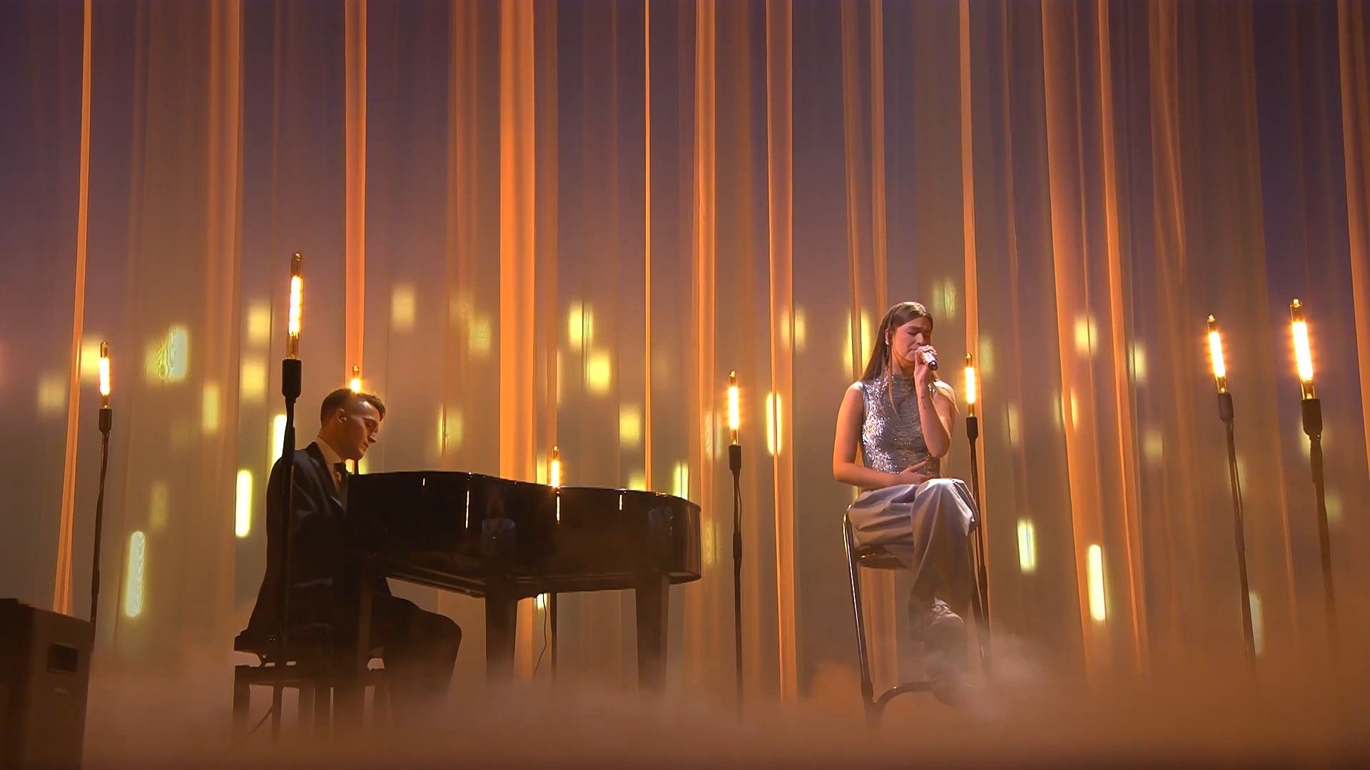 Roxy Dekker | Optreden | Edisons 2026 background