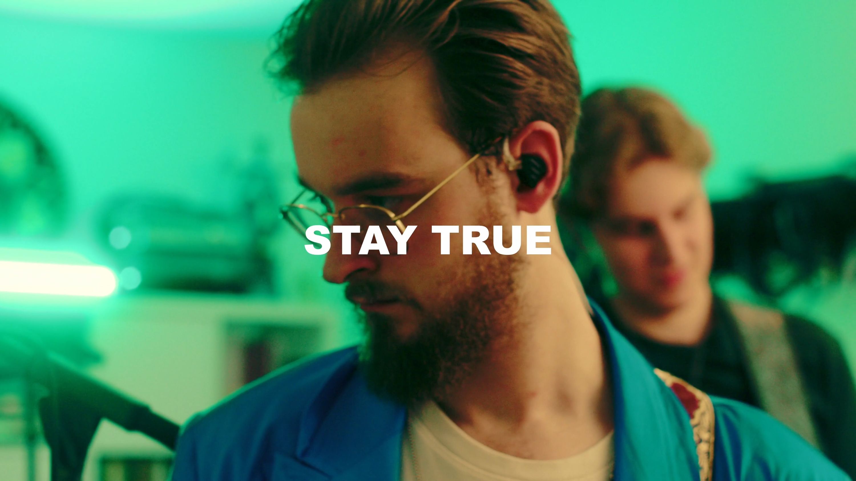 Stay True (Live At The Sugar Rush Sessions) background